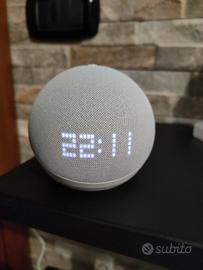 Alexa Echo dot 5 generazione con display Amazon 