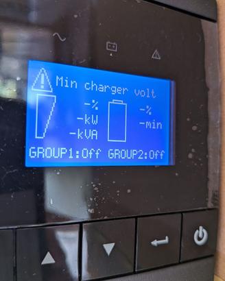 Gruppo di continuità/UPS LENOVO (APC) RT3kVA 2.7k