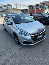 Peugeot 208 5 Porte
