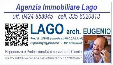 Casa indipendente di 300 m² con 5 locali a Fara Vi