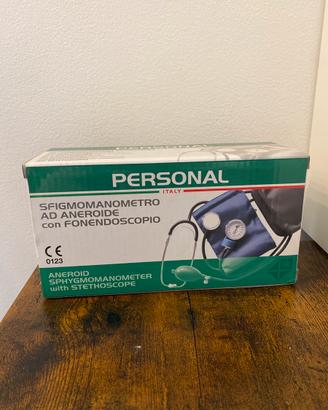 Sfigmomanometro ad aneroide con fonendoscopio