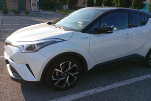 Toyota C-HR 1.8 Hybrid Lounge 2WD e-CVT - 2018 - F