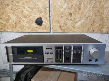 Amplificatore pioneer modello