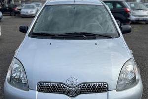 Toyota Yaris 1.3i 16V cat 3 porte Luna