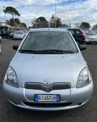 Toyota Yaris 1.3i 16V cat 3 porte Luna
