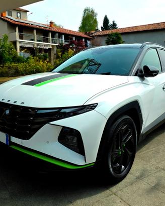 Hyundai Tucson 1.6 benz/elettr. 230cv 4x4 excellen