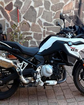 BMW F750GS