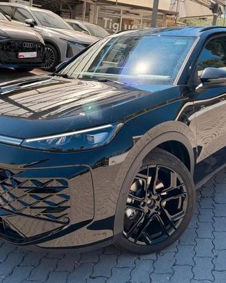 Volkswagen T-Roc 1.5 eTSI ACT 150 CV DSG R-Line