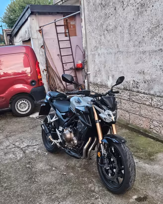 Honda CB 500 F