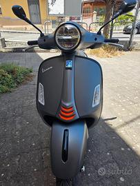 Piaggio Vespa 300 GTS - 2024