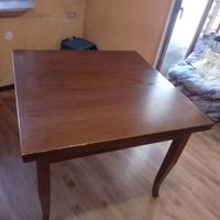 tavolo in legno allungabile 