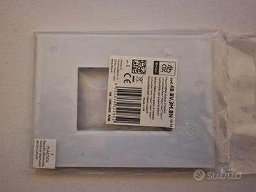 Placche PMMA 3 moduli compatibili Vimar