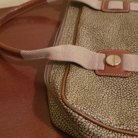 Borsa Patented 38×33