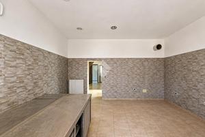 NEGOZIO A CODOGNO