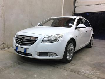 OPEL Insignia 2.0 cdti - 2009 - automatica