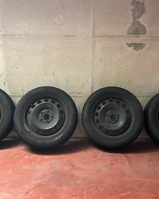 4 Pneumatici Lassa
