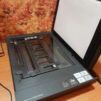Scannwr Epson v300