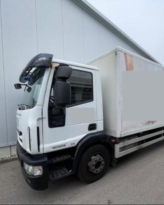 Iveco EuroCargo ML 120E28 Pneumatico + Sponda