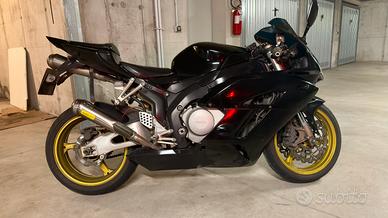 Honda cbr 1000