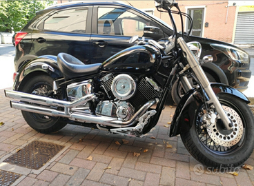 Yamaha XVS DragStar 1100 Classic