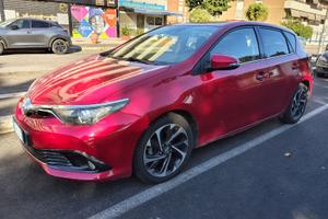 Toyota Auris 1.8 Hybrid Lounge (2015) – Garanzia