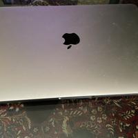 MacBook Pro touch 2018