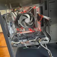 Computer da gaming assemblato a mano… USATO
