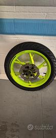 cerchioni più gomme Michelin rkf 125 verde