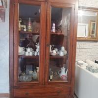 credenza cristalliera soggiorno 