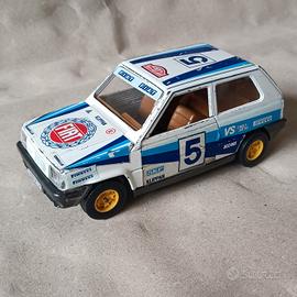 Fiat Panda 45 Burago scala 1/24