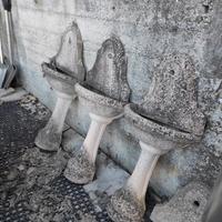 Fontana piccola in cemento