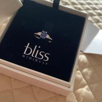 Anello Bliss in oro bianco con zaffiro e diamanti
