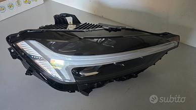 Volvo XC60 fanale  destro