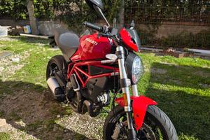 Ducati Monster 797+