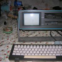 COMMODORE SX