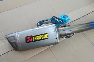 Scarico completo Akrapovic Superbike Titanium