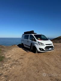 Ford Transit Custom Mini-van