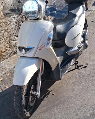 Aprilia scarabeo 300s 
