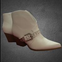 Stivaletti texano-con borchie e  fibbia