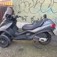 Piaggio MP3 300 - 2013