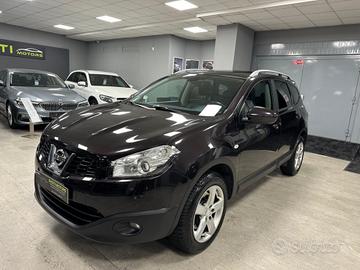 Nissan Qashqai Qashqai 2 2.0 dCi DPF Tekna