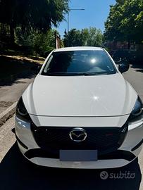 MAZDA 2  Hybrid 1.5  Km 16.000  in GARANZIA