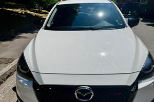 MAZDA 2  Hybrid 1.5  Km 16.000  in GARANZIA