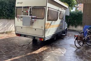 camper mansardato