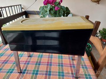 Sgabello lustrascarpe in bachelite anni 40/ 50 