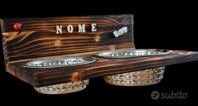 Ciotole per cani e gatti