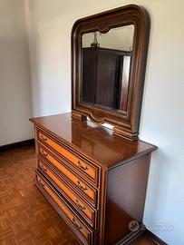 Comò con specchio in legno anni ‘80