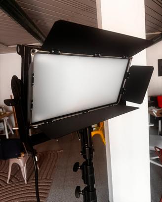 LUCE PROFESSIONALE  EUROLITE LED PPL-480