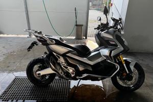 Honda xadv 750