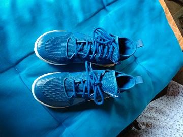 Scarpe alte Adidas numero 39,5